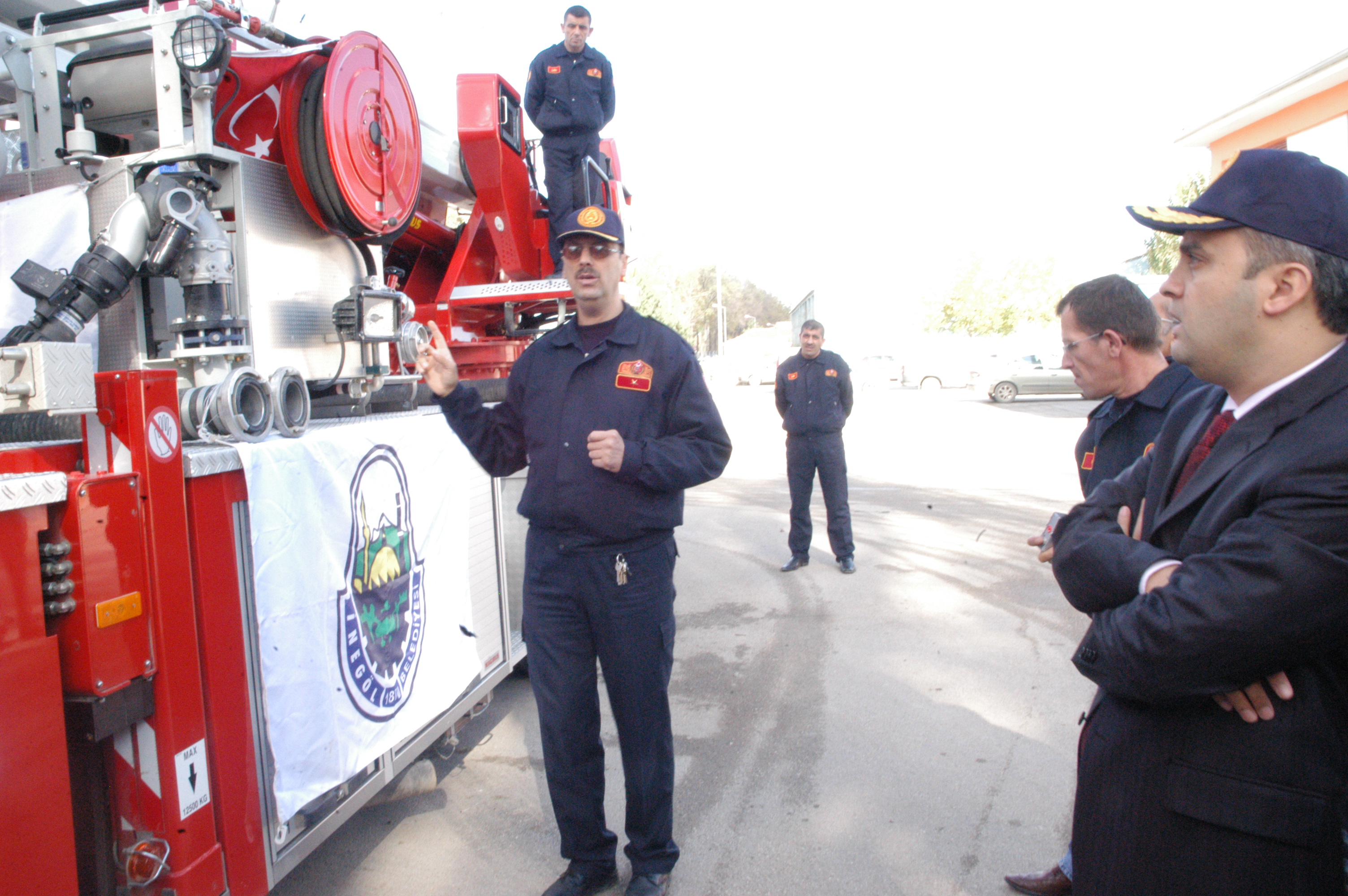 İnegöl İtfaiyesi Arşivden 2007 Gençgazete (1)