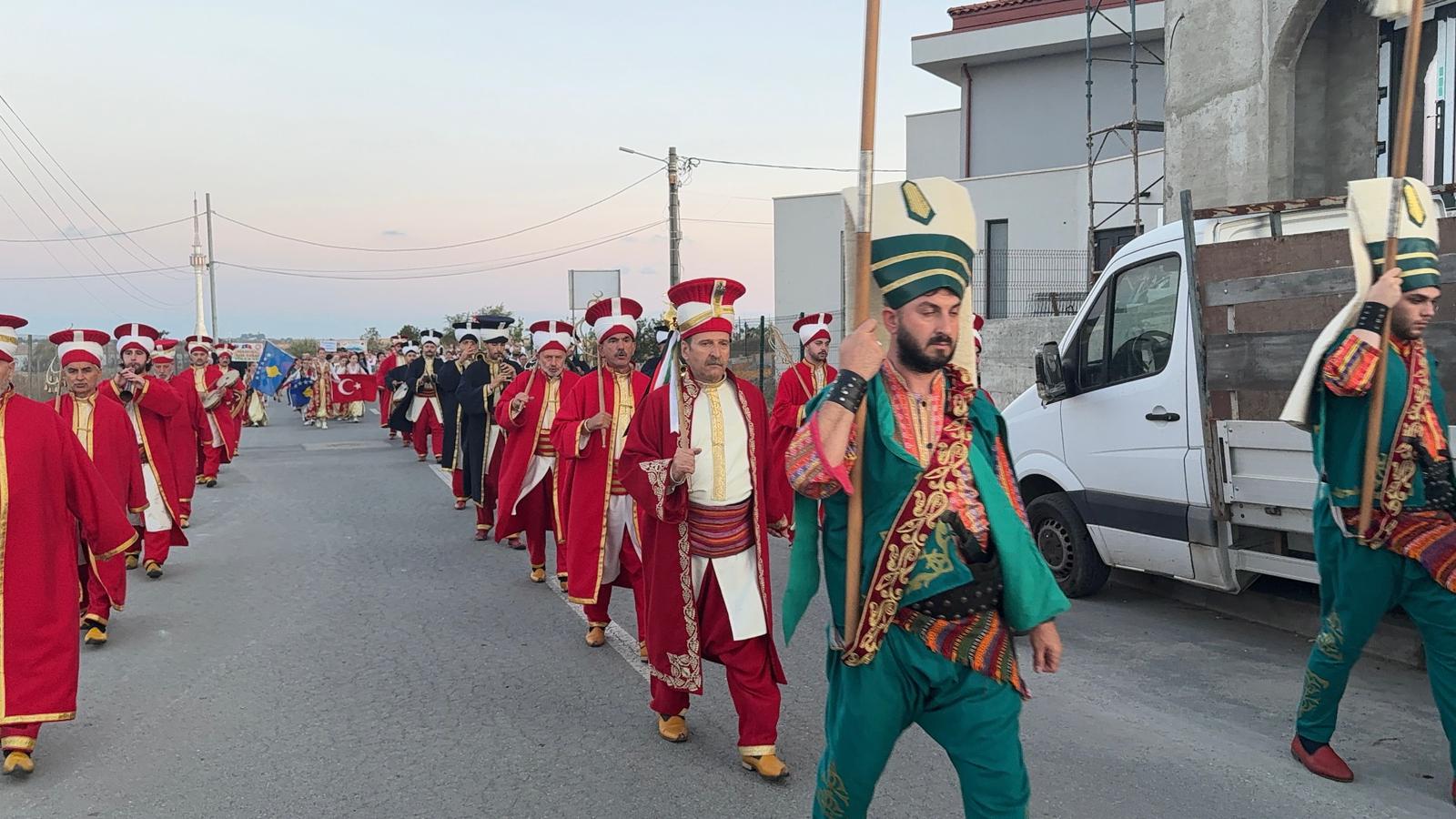 İnegöl Mehter Ekibi Romanya’da Coşturdu! (1)-1