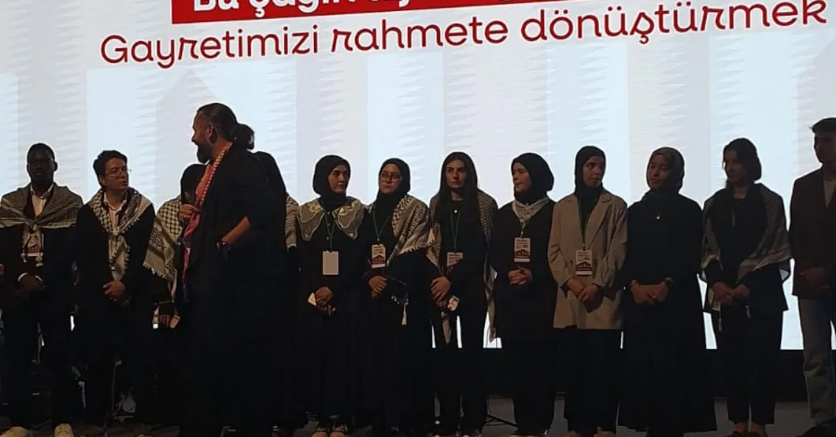 İnegöl Öğrencilerinden Gazze Belgeseli Galası Ve Medya Akademisi Tanıtımı (2)