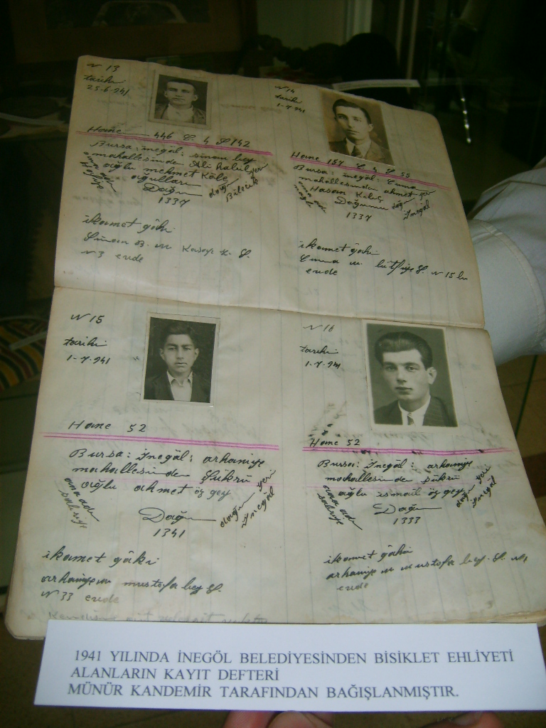 İnegöl’de 1940’Lı Yıllarda Bisiklet Ehliyeti Verildi Arsiv Haber 2007 Gencgazete (2)-1