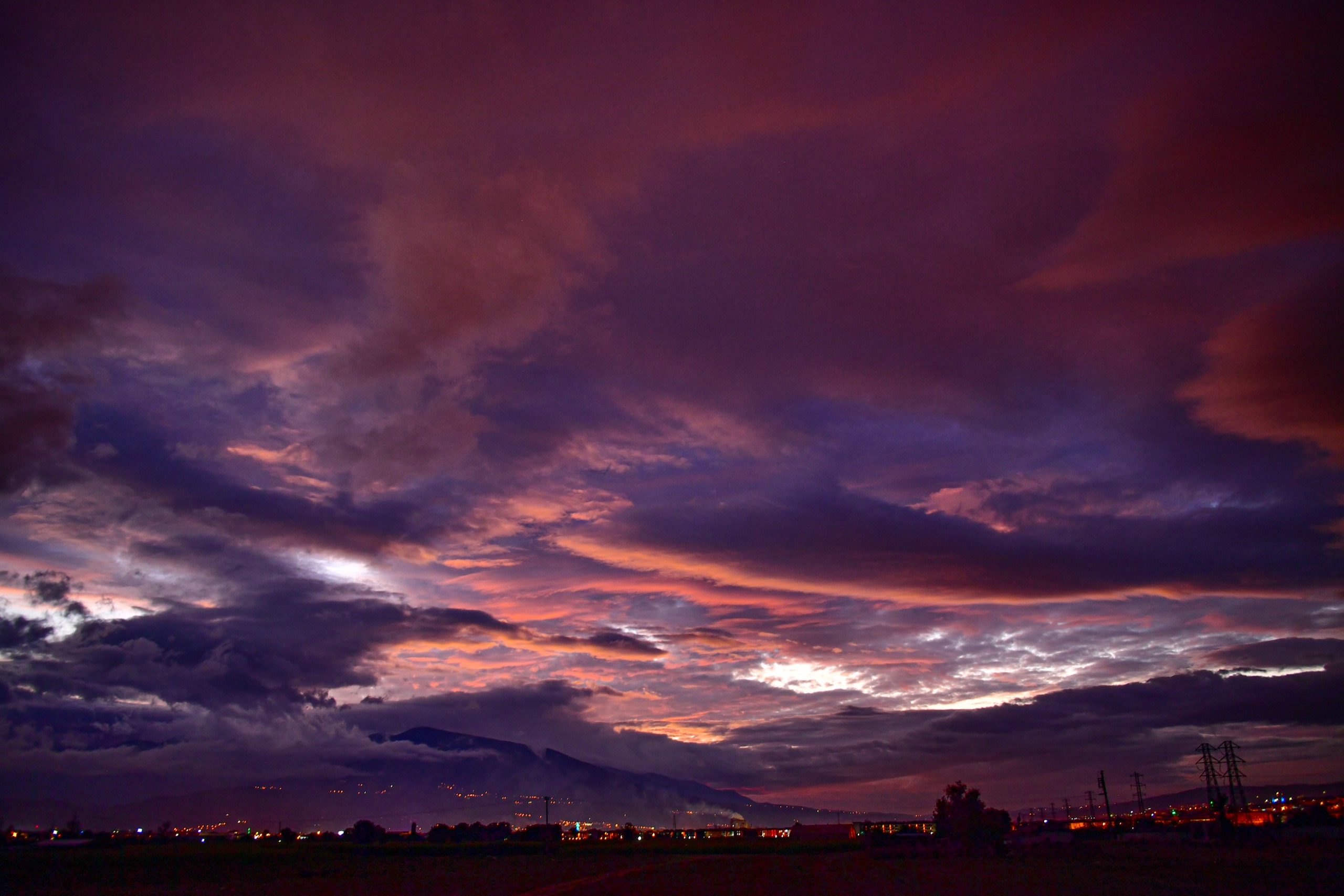 İnegöl'de Günbatımı Kartpostallık Manzaralar Oluşturdu (6)