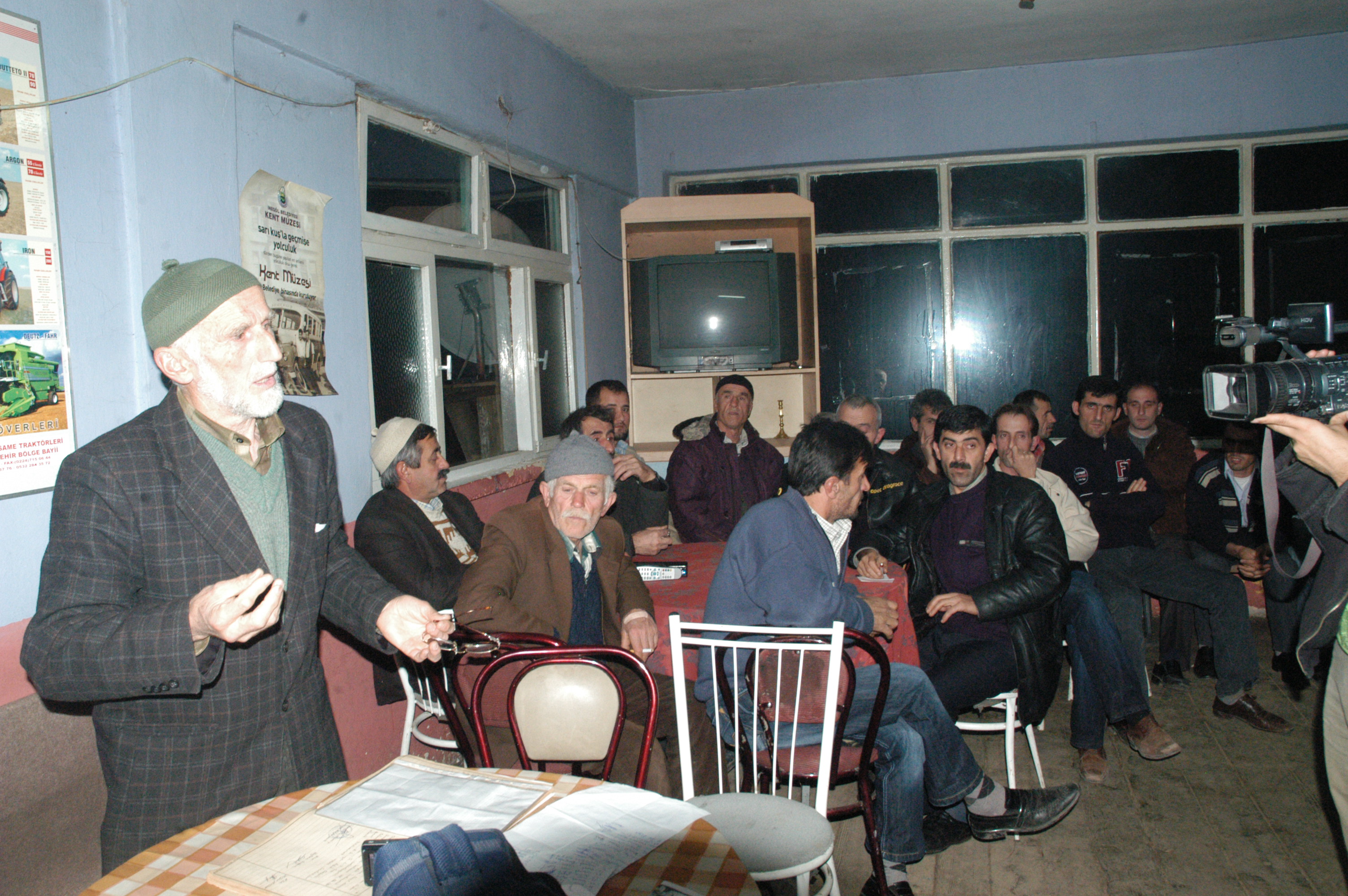 İnegöl'de Su Satışı Arsiv Haber 2007 Gencgazete (2)