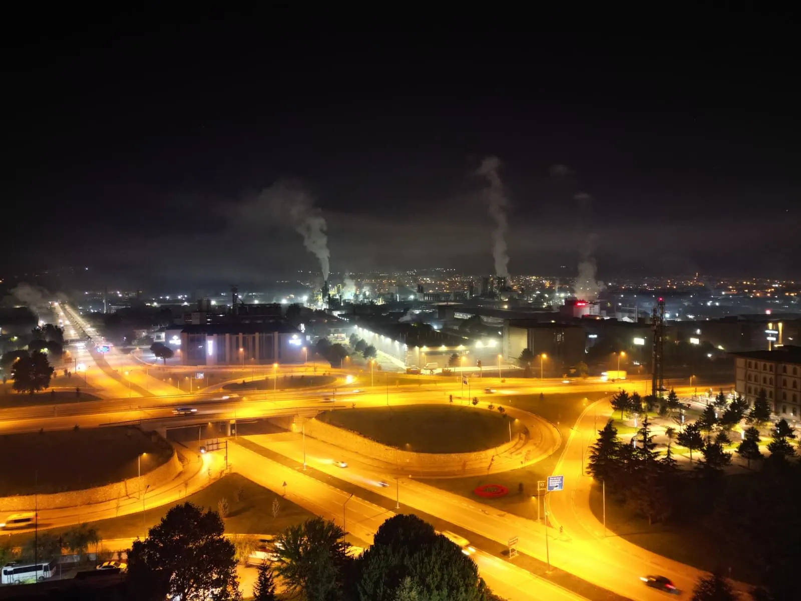 Inegolde Yukselen Duman Sehri Kapladi 1 1