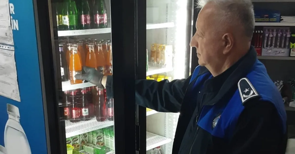 İnegöl’de Zabıta Ekiplerinden Okul Kantinlerine Sıkı Denetim (3)