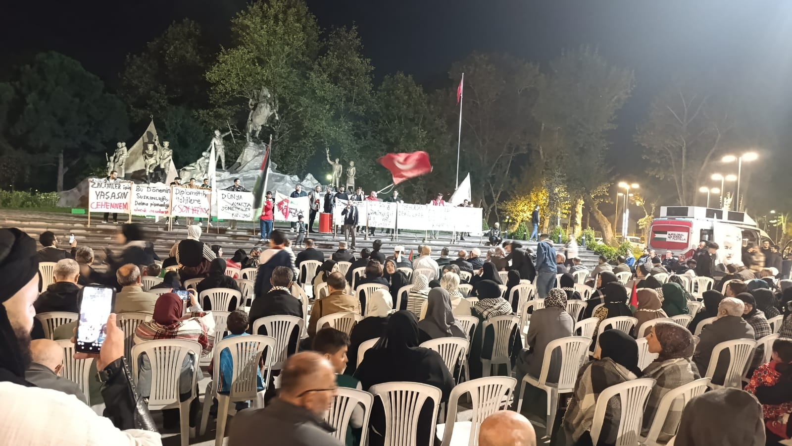 İnegöl’den Filistin'e Destek Nöbeti Devam Ediyor (2)