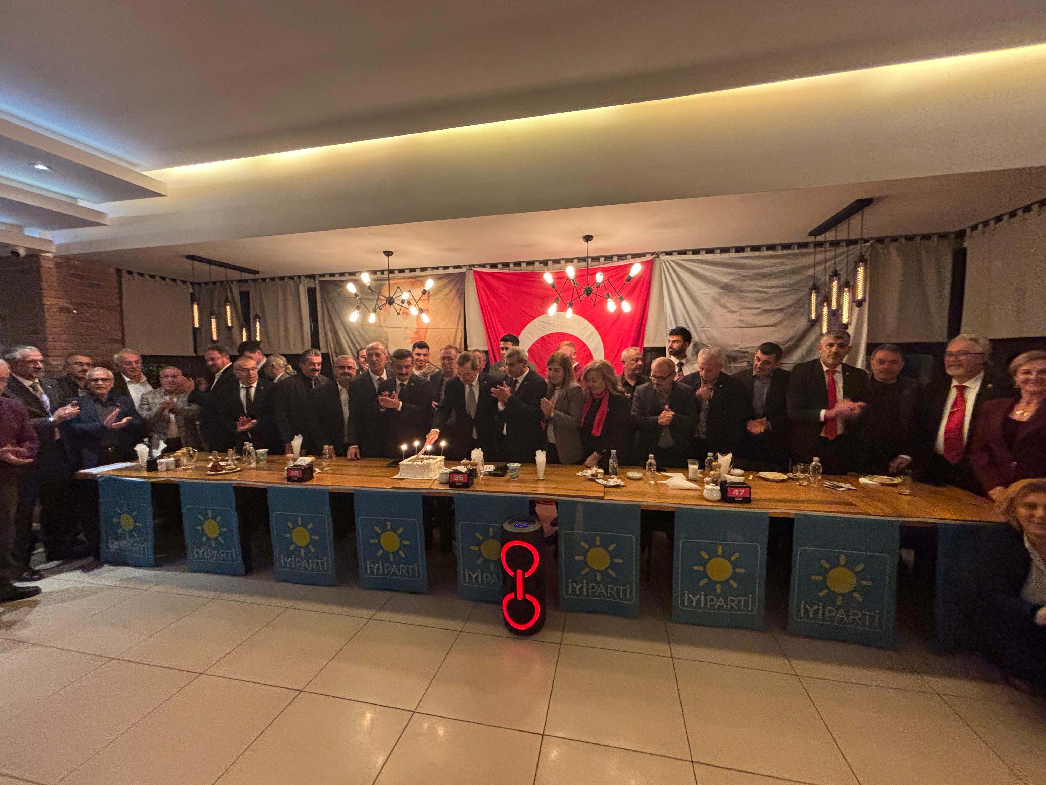 İyi̇ Parti İnegöl Teşkilatında Yeni Dönem (3)