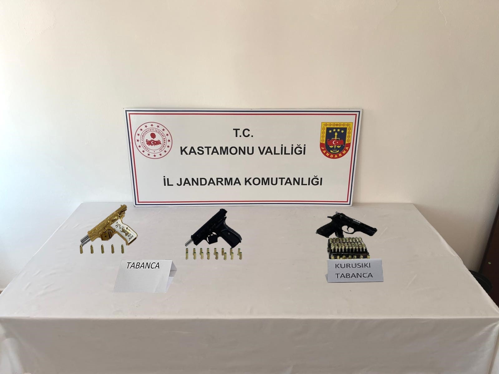 Kastamonu’da Aranan 28 Kişi Yakalandı (1)