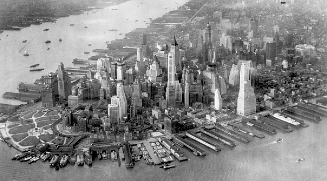 New York’ta Yeraltı Çağı Başladı (1904)