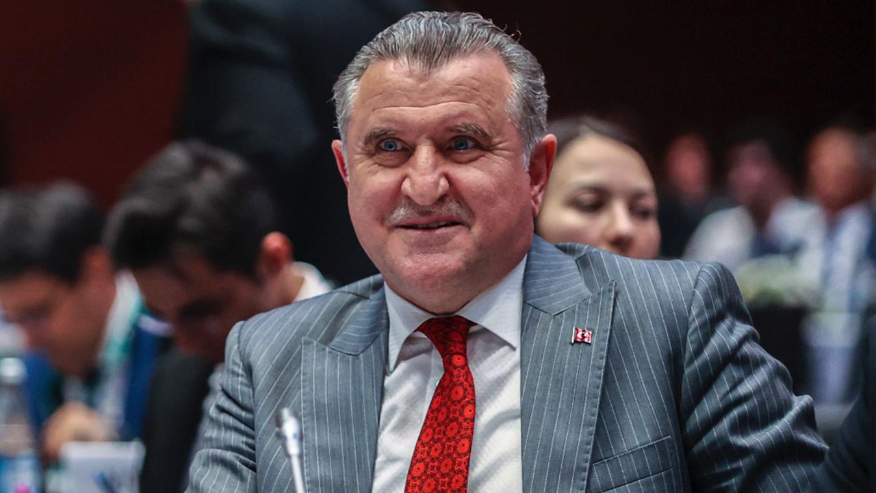 Osman Aşkın Bak Kimdir, Kaç Yaşında, Nereli Erdoğan Hakkında Ne Dedi (1)-1