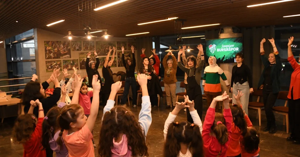 Osmangazi’de Dünya Kız Çocukları Günü Duygu Dolu Etkinliklerle Kutlandı (3)