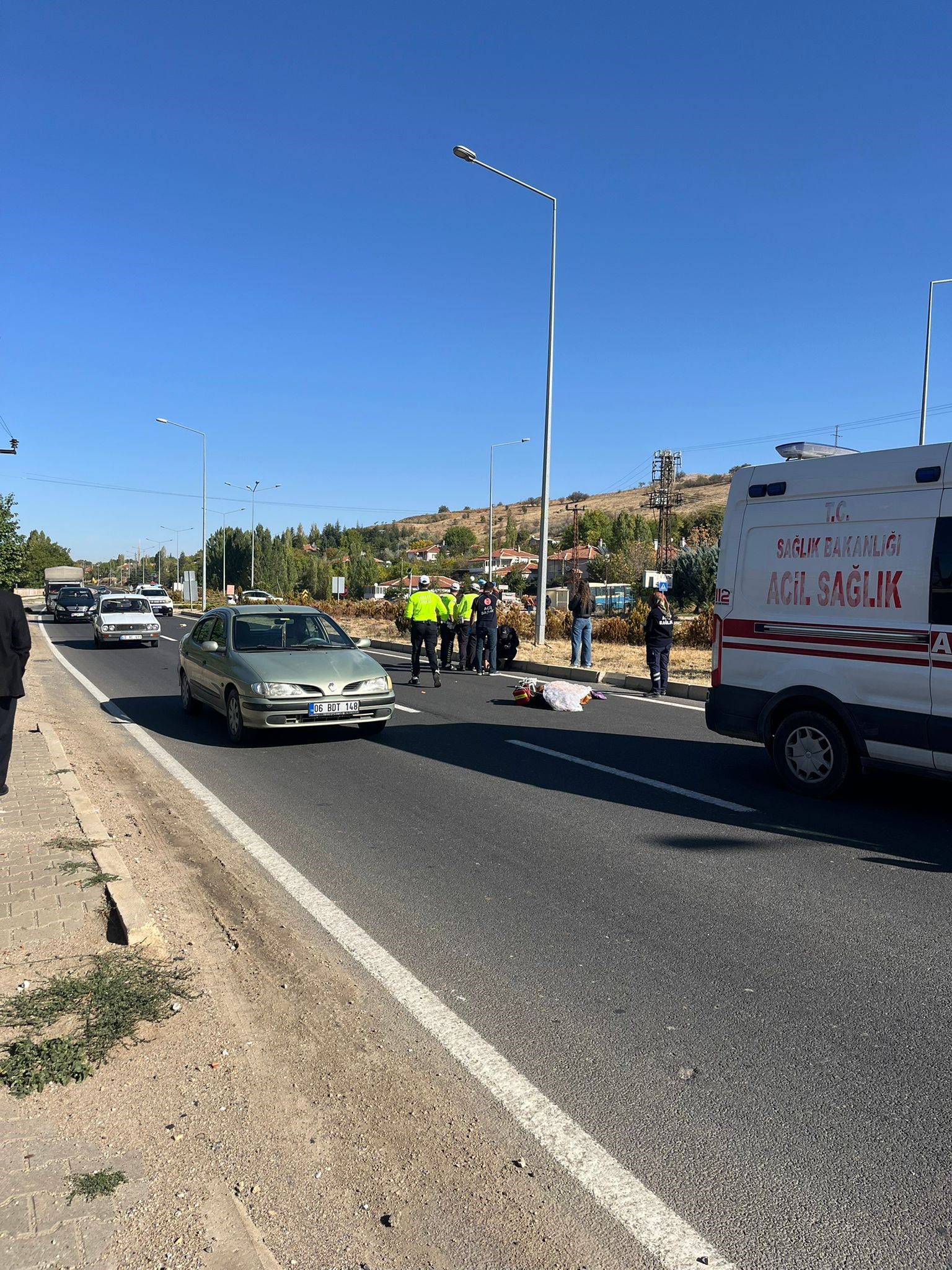 Otomobilin Çarptığı Kadın Hayatını Kaybetti (1)