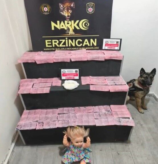 Oyuncak Bebekten Uyuşturucu Çıktı (2)