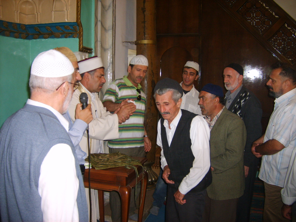 Peygamber Sevgisi İnegöl İshakpaşa Camii Mazi 2007 Gencgazete (3)