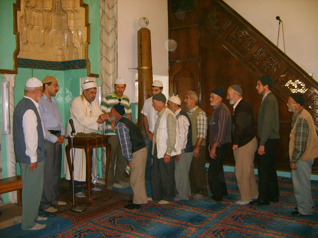 Peygamber Sevgisi İnegöl İshakpaşa Camii Mazi 2007 Gencgazete (4)
