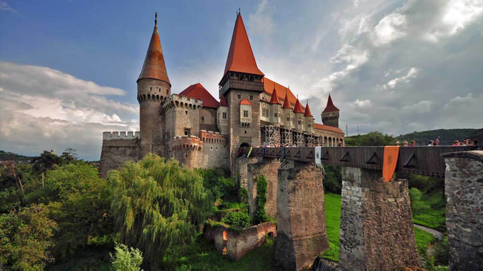 Romanya’ya Nasıl Gidilir Vize Gerekli Mi, Hangi Belgeler Lazım Seyahat Etmeden Önce Bilmeniz Gerekenler (1)-1