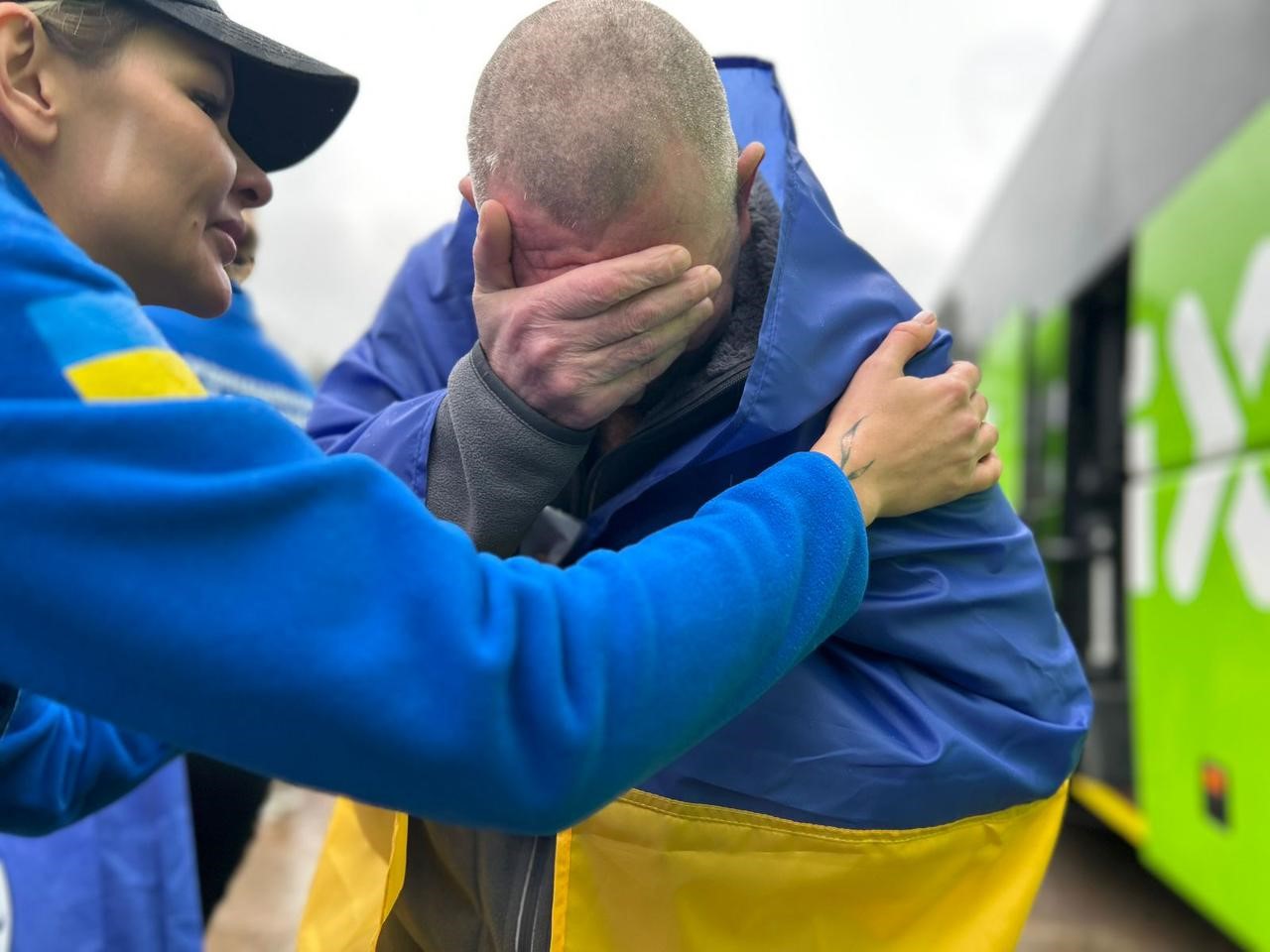 Rusya Ve Ukrayna Arasında 410 Savaş Esiri Takas Edildi (2)