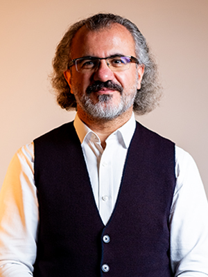 Sıtkı Aslanhan Kimdir, Nerelidir, Kaç Yaşında Ne İş Yapıyor, Hangi Kitapları Yazdı (1)