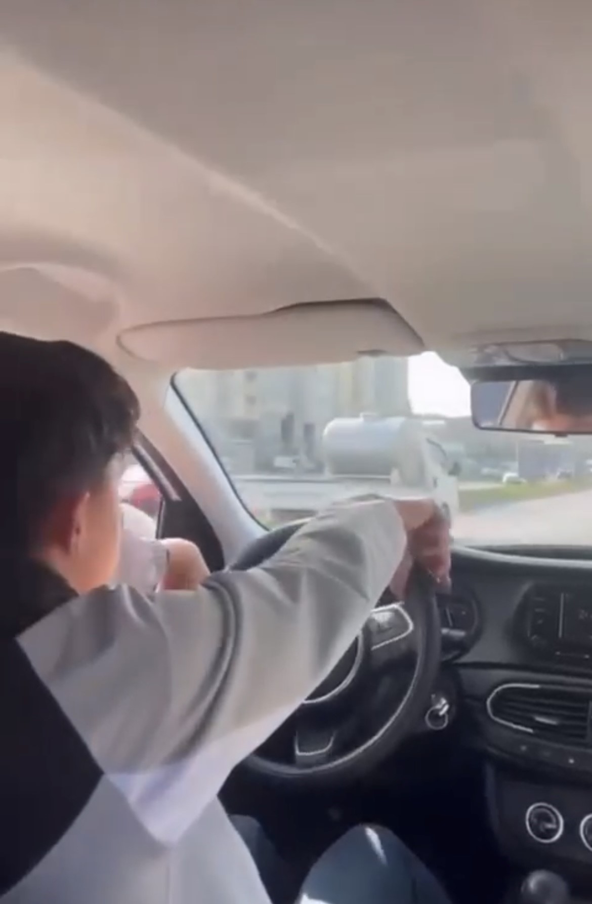 Trafikte Makas Bursa Gencgazete (2)