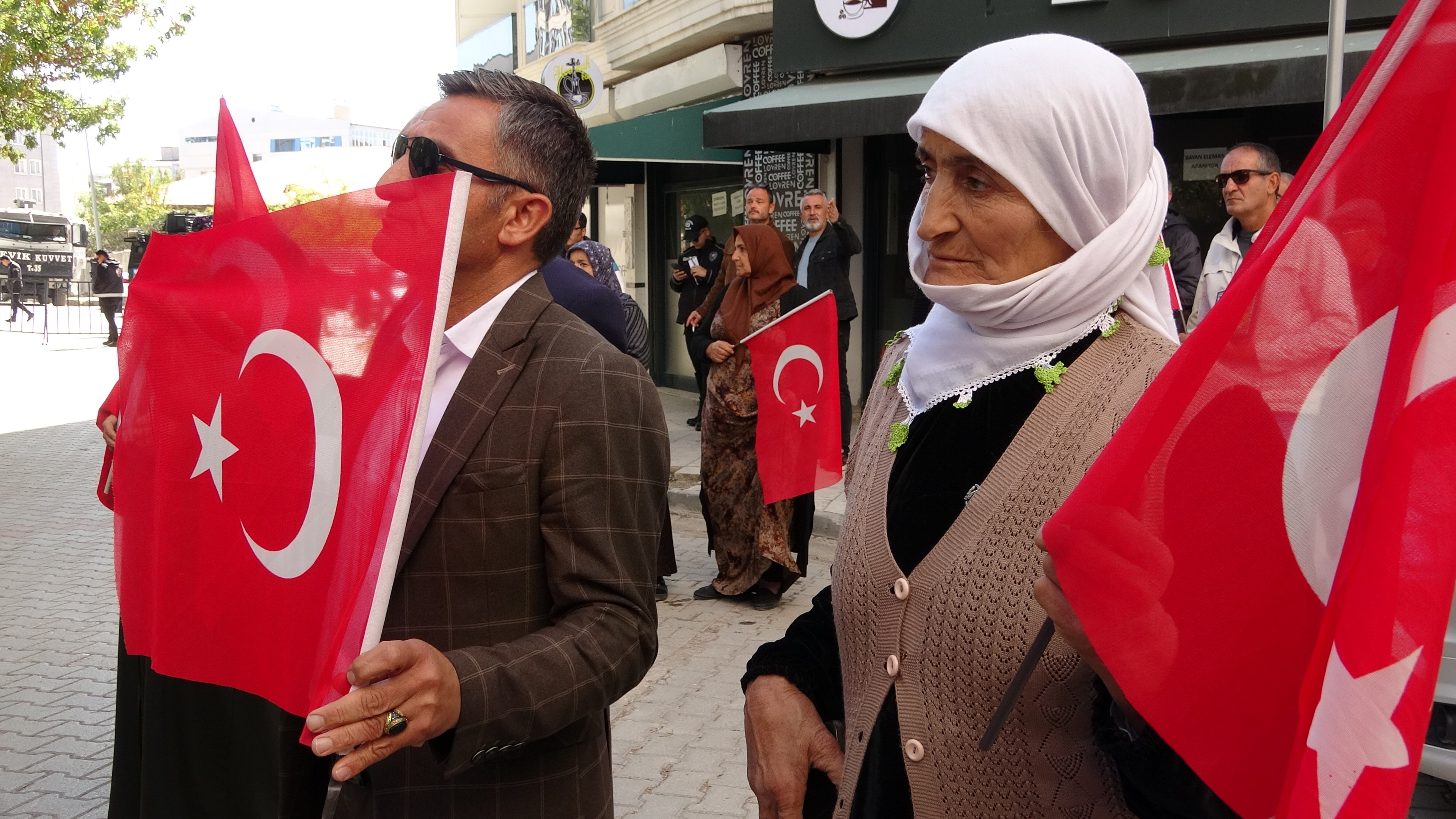 Vanlı Annelerin Evlat Nöbeti 110'Uncu Haftasında (1)