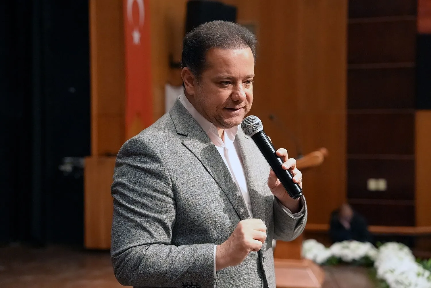 Yasin Pişgin Kimdir, Nerelidir, Kaç Yaşında? Ne İş Yapıyor, Hangi Kitapları Yazdı?-2