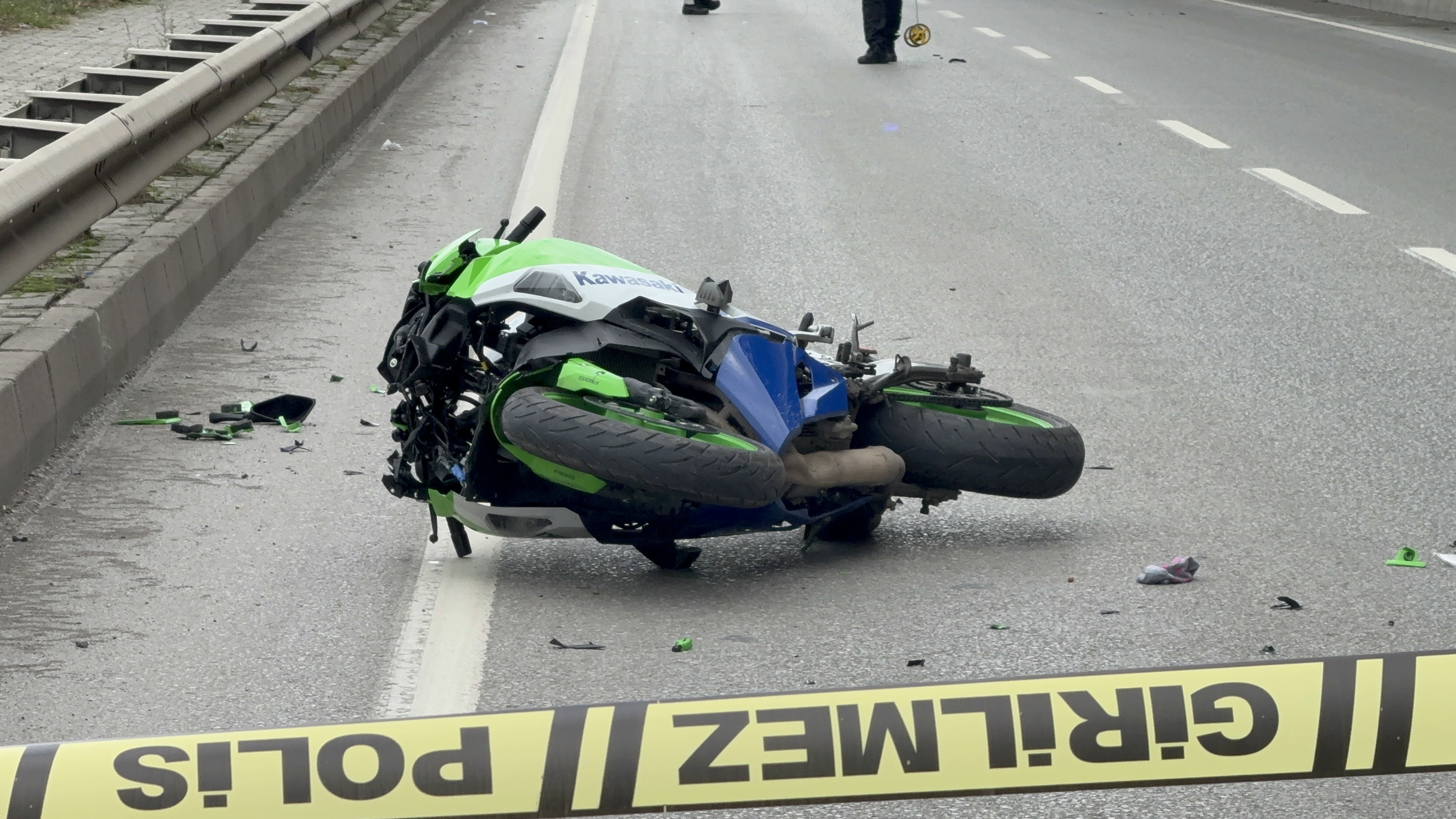 Yaya Geçidinde Motosikletin Çarptığı Kadın Hayatını Kaybetti (2)