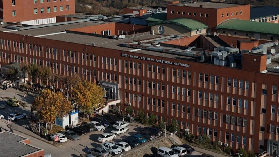 14 Üniversite Öğrencisi Yemekten Zehirlendi! (1)