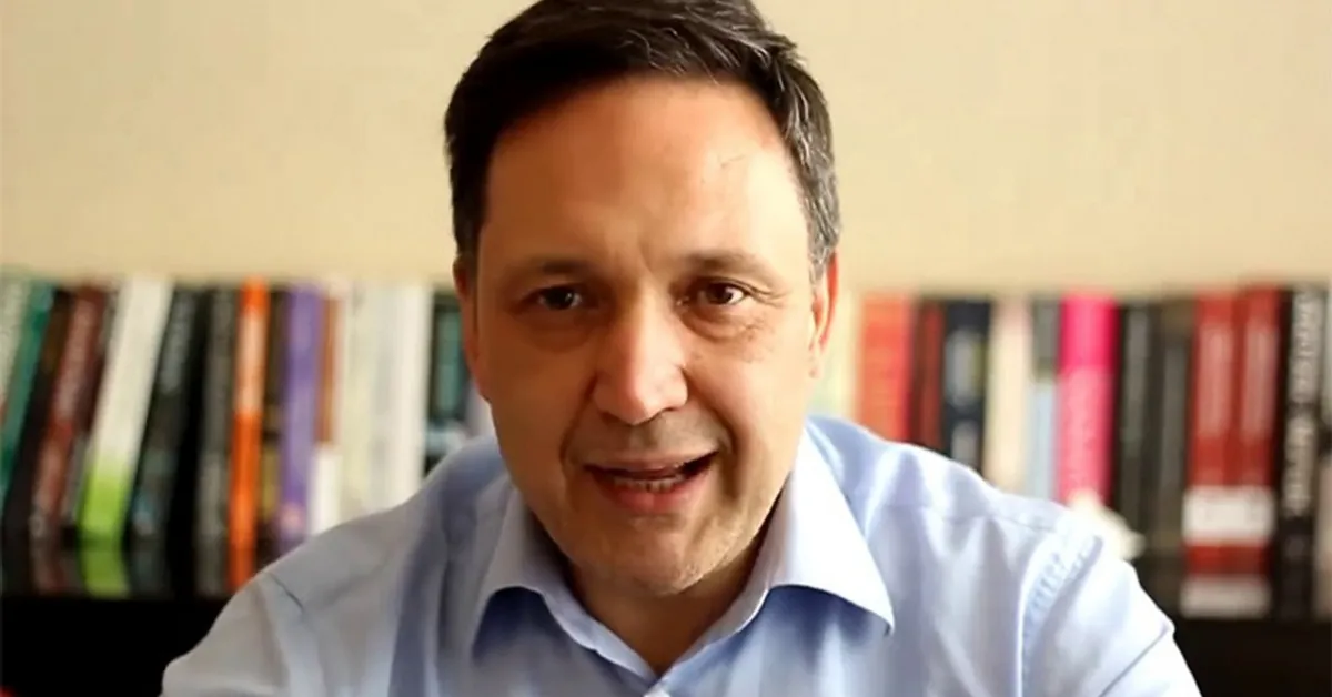 Altın Fiyatları Neden Düştü Ekonomist Selçuk Geçer 2026 İçin Ne Diyor İşte Yatırımcıyı İlgilendiren Yeni Değerlendirme (3)