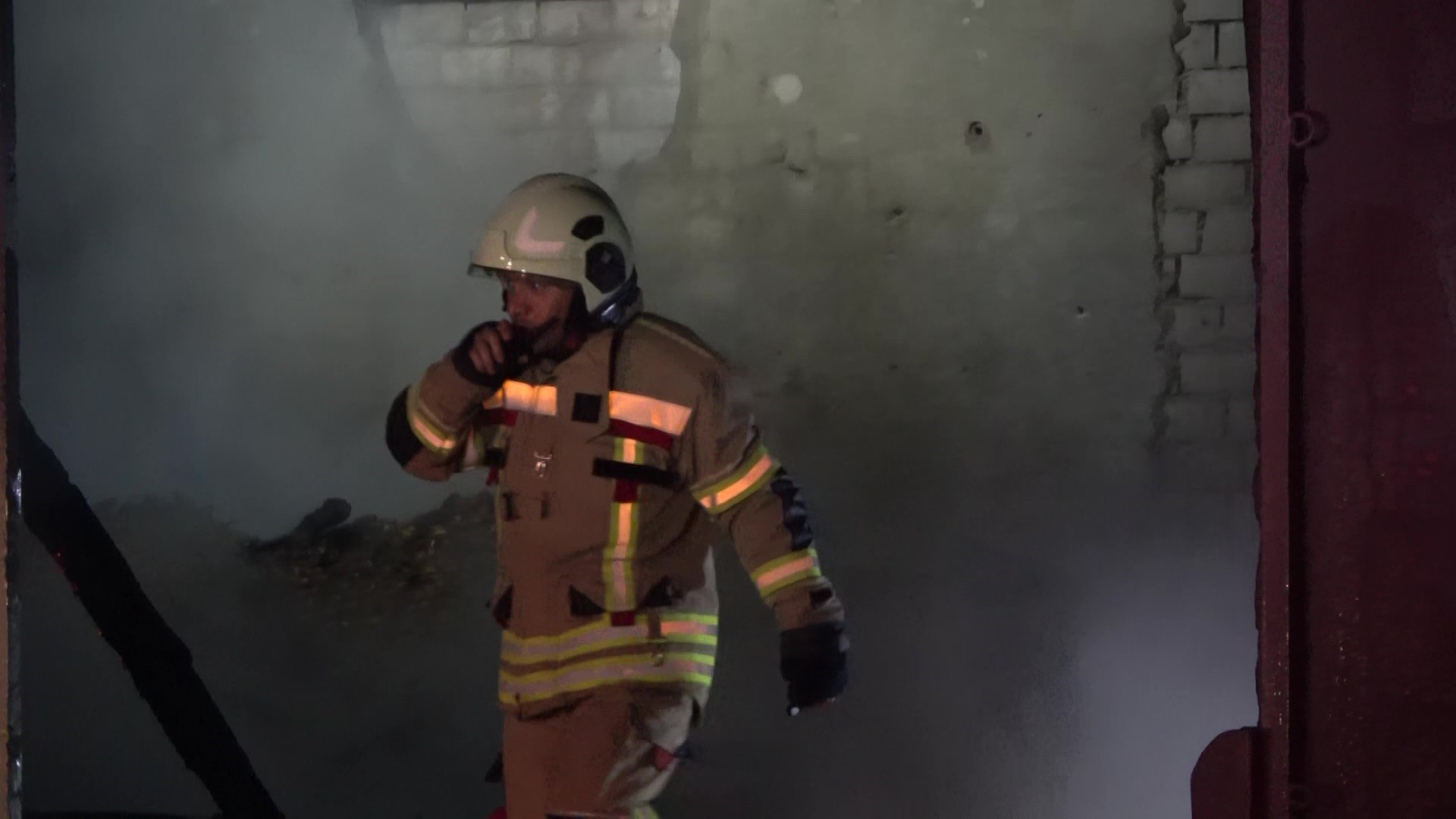 Amasya'da Soğan Deposu Alev Alev Yandı (1)