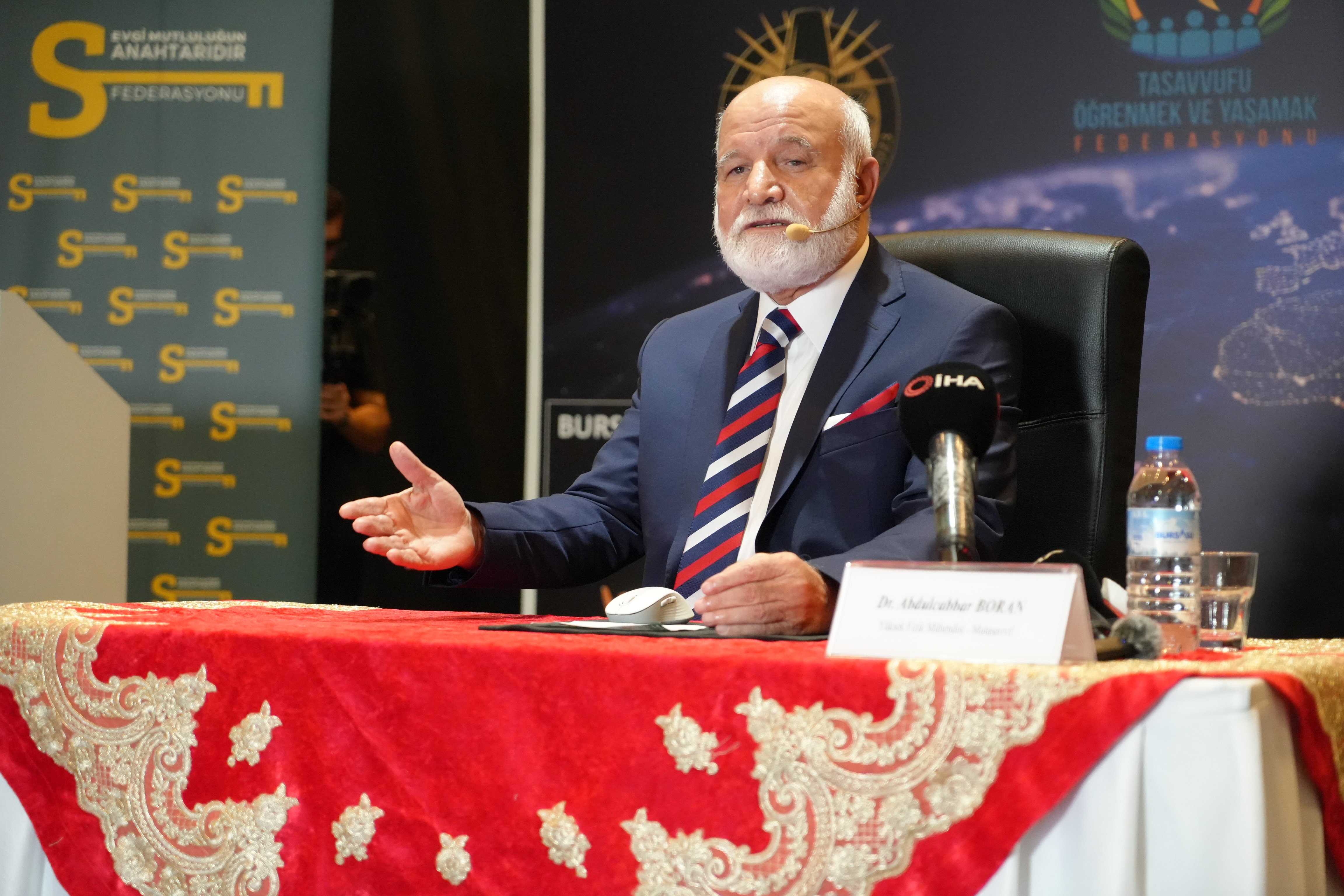 Bağımlılık Tehlikesi Ve Mutlu Ailenin Sırları Bursalılara Anlatıldı (2)