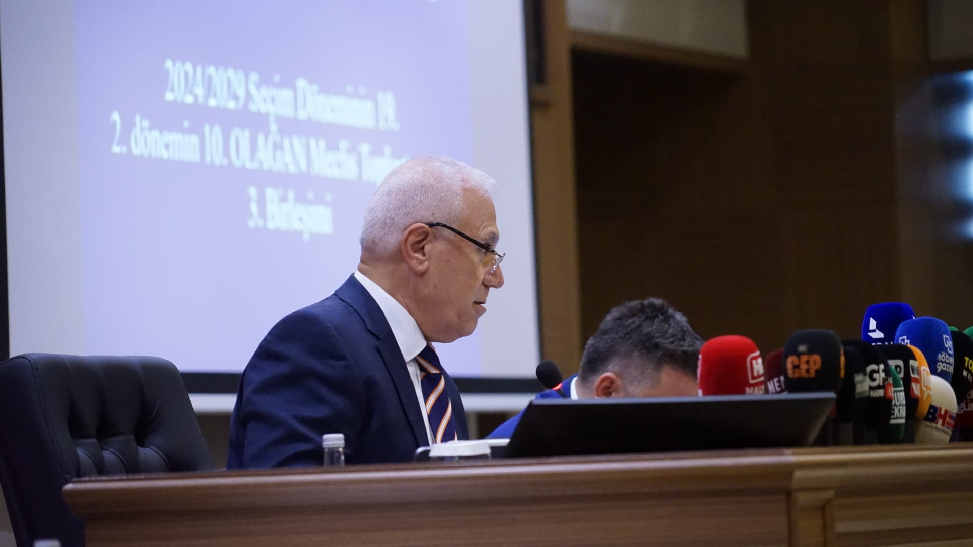 Başkan Bozbey’den Meclis’te Sert Uyarı “Bu Veriler Gerçeği Yansıtmıyor” (3)