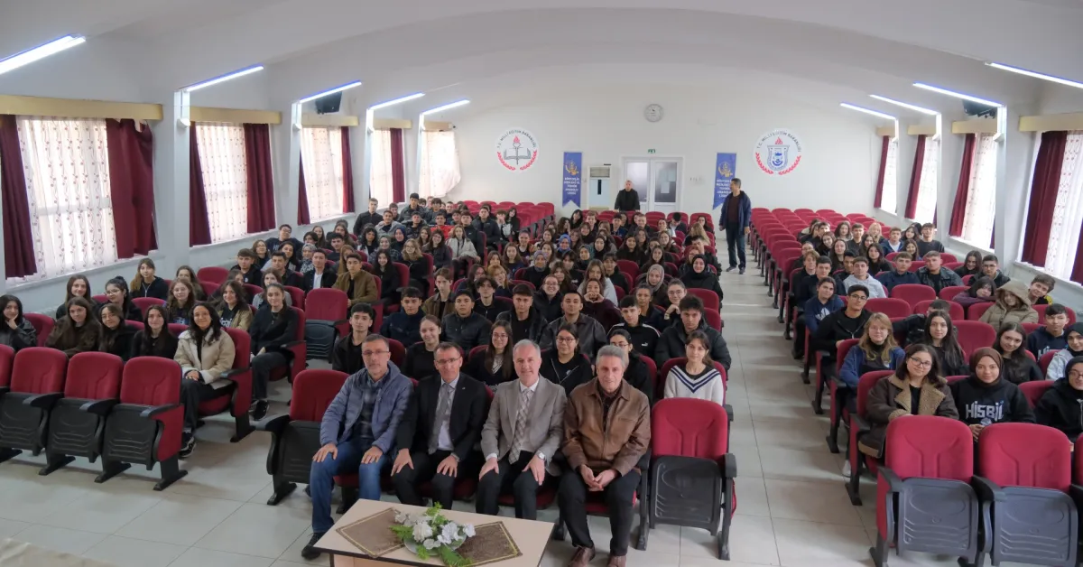 Başkan Taban Öğrencilerle Buluştu İnegöl Gençler Için Fırsat Şehri (5)