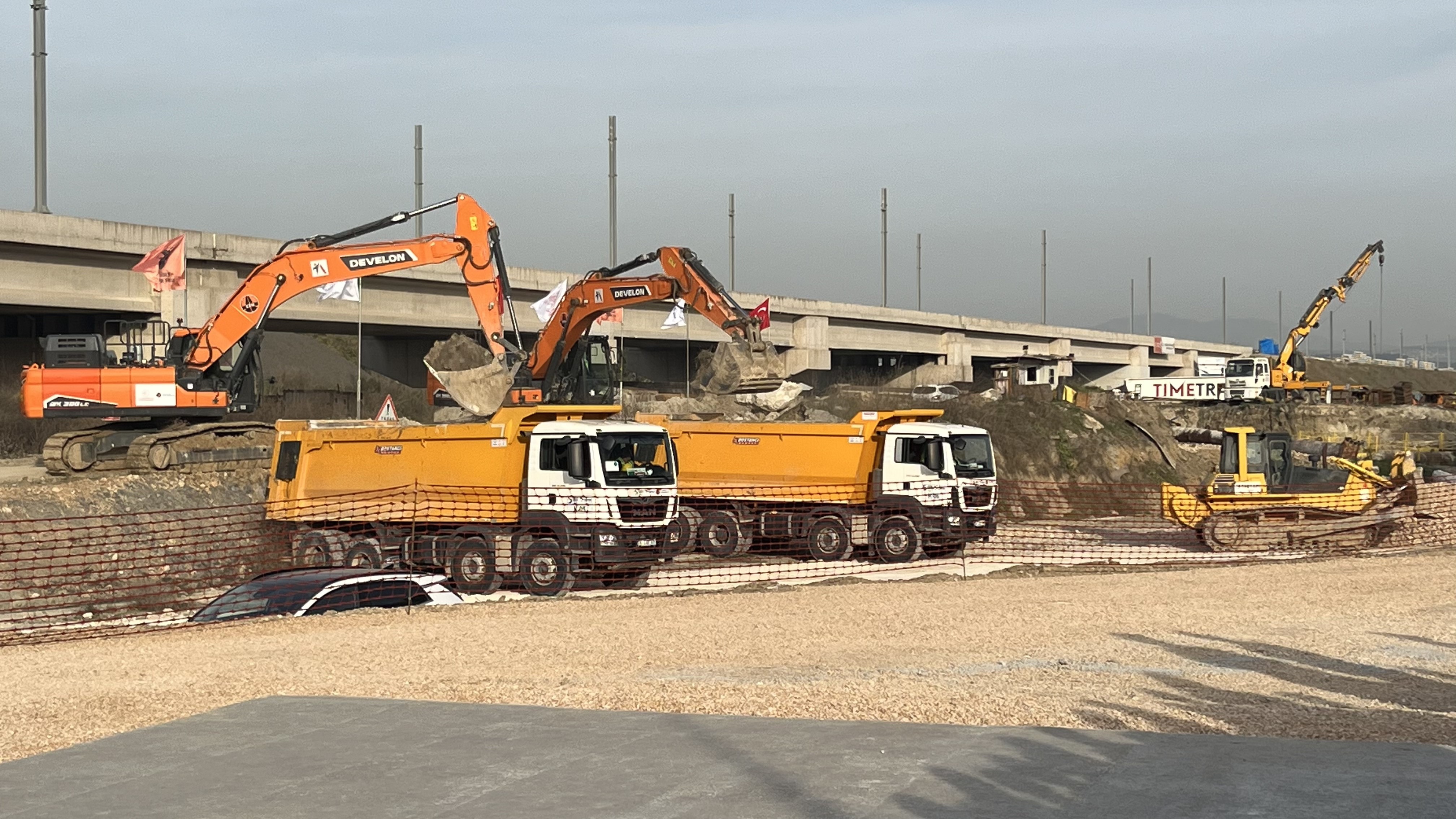 Bursa Şehir Hastanesi Ve Yht Garı Bağlantı Yollarının Temeli Atıldı (2)
