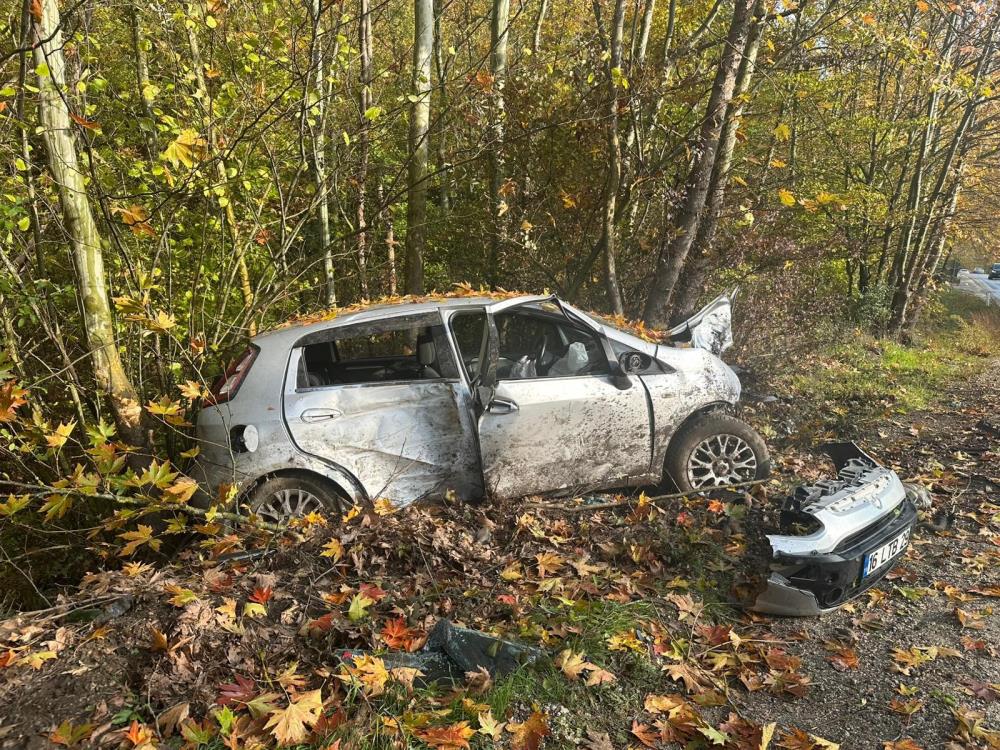 Bursa’da 50 Metre Arayla Iki Feci Kaza! Yaralılar Var.. (2)