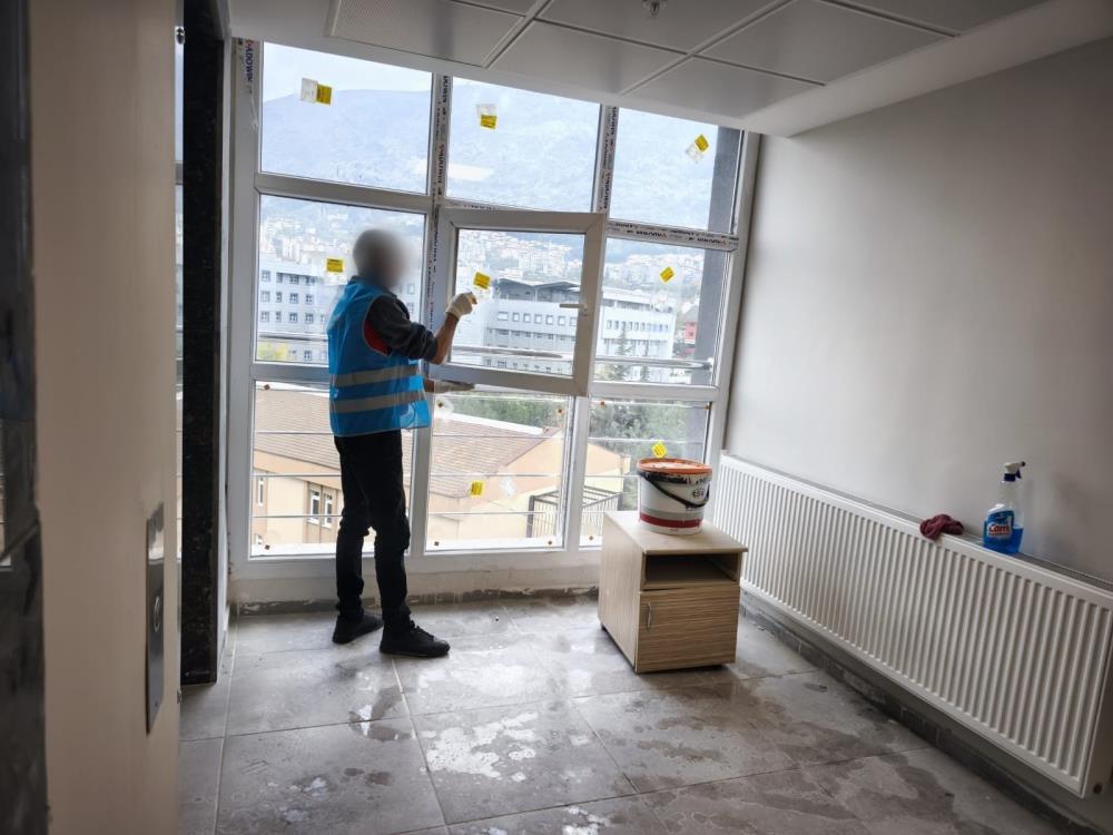 Bursa'da Yükümlüler Kyk Yurtlarını Temizledi! (4)