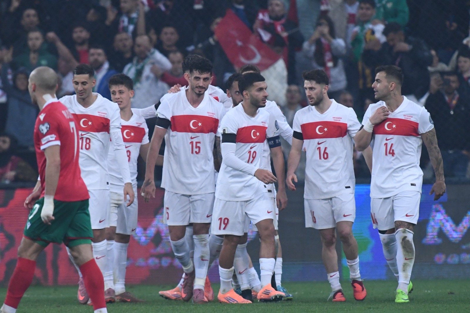 Bursa’da Zafer Millilerin! Play Off Biletini Garantiledi (11)