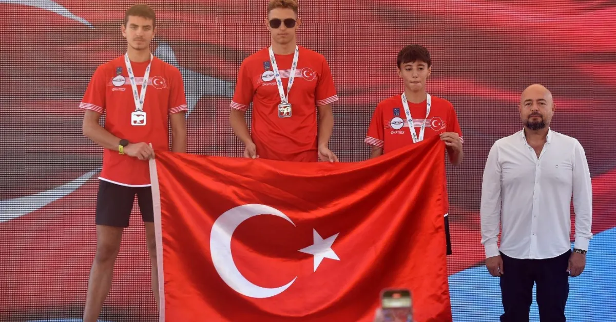 Bursa’nın Gururu Muhammed Emir Kurtulan’dan 4 Altın Madalya (3)