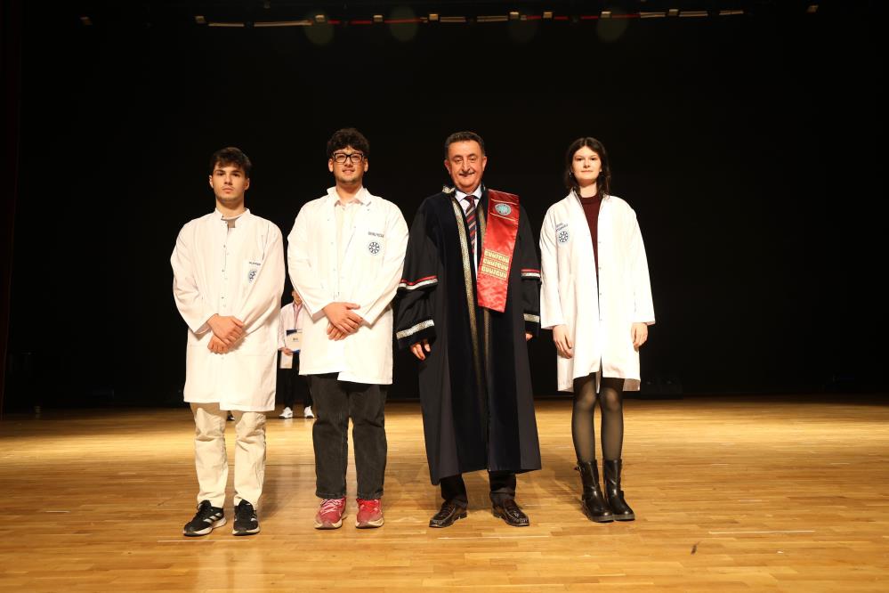 Buü Diş Hekimliği Fakültesi’nde Beyaz Önlük Heyecanı (3)