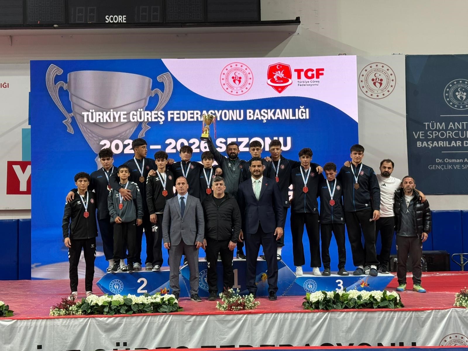 Çorum Belediyespor Güreş Takımı, Ankara’da Düzenlenen 2025 2026 Serbest Güreş Yıldızlar Ligi’nde Üçüncülüğü Elde Ederek Önemli Bir Başarıya Imza Attı (2)