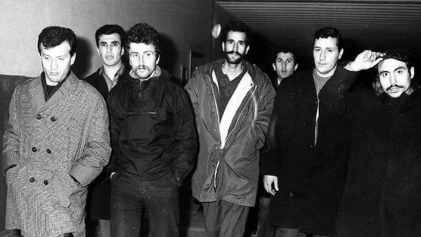 Deniz Gezmiş Ve Arkadaşları Gözaltına Alındı