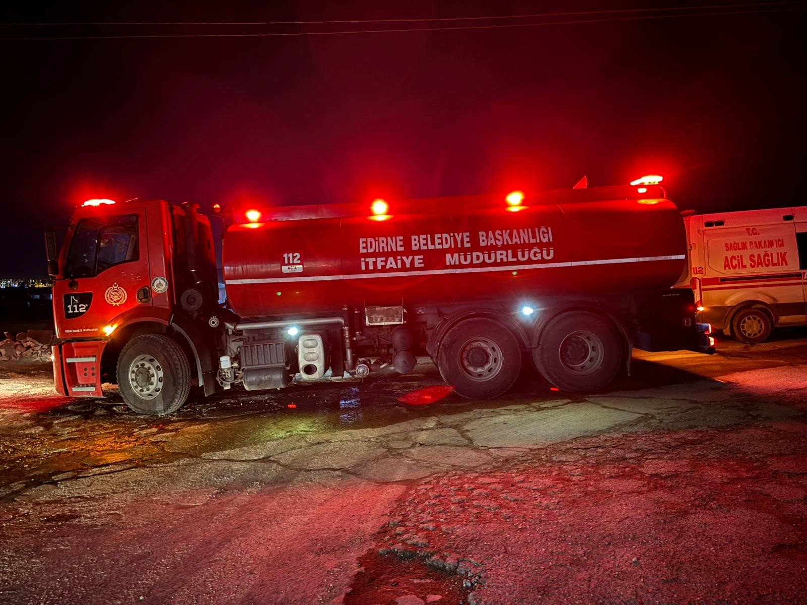Edirne’de Palet Fabrikasında Yangın (3)