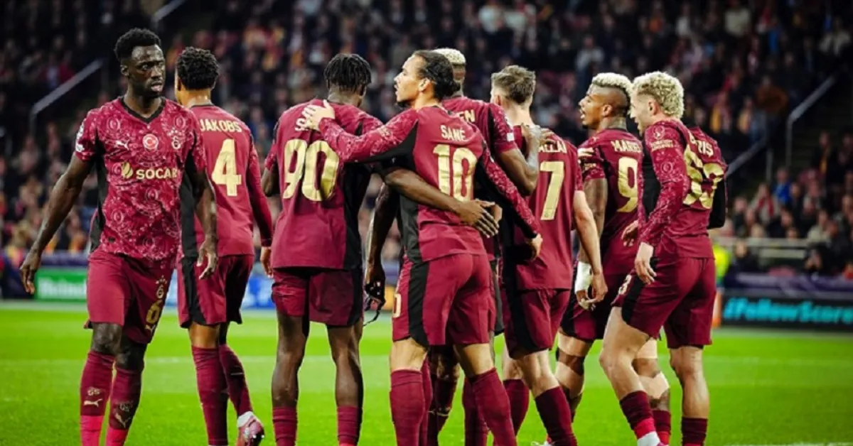 Galatasaray'da Osimhen Tarihe Geçti (2)