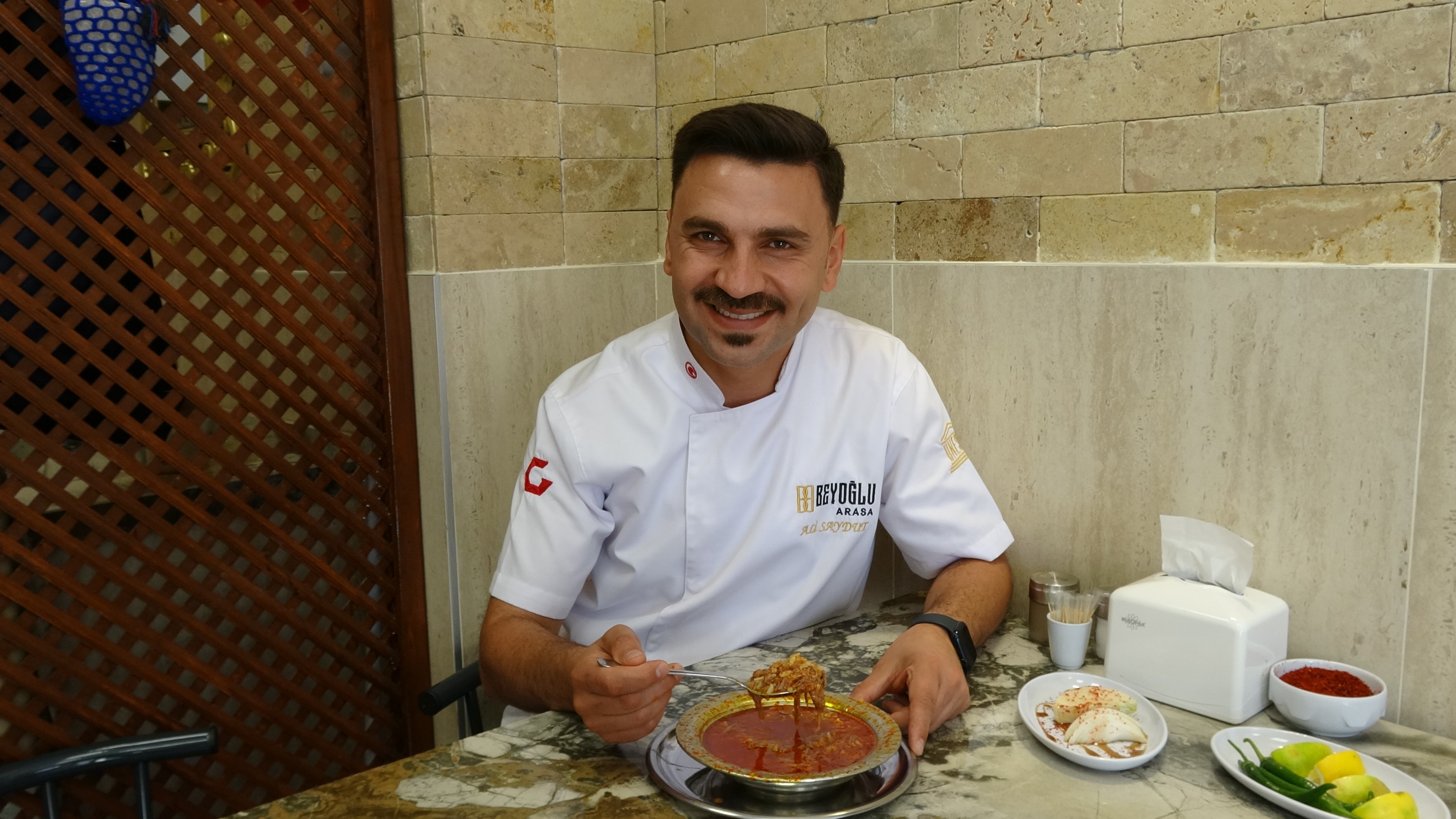 Gaziantep'te Grip Olanlar Iyileşmek Için Beyran Içiyor (3)