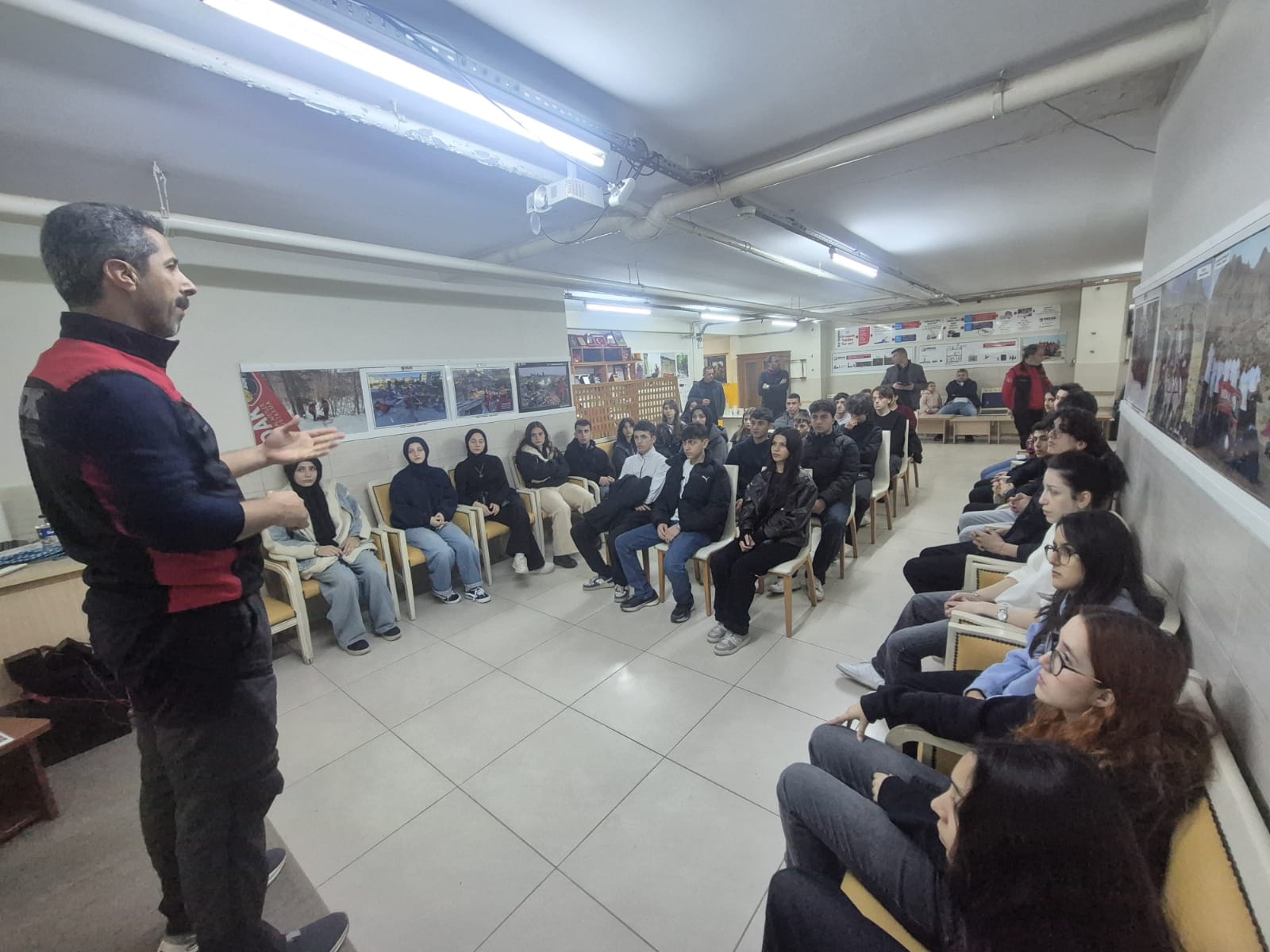 Genç İndak Kuruldu! İnegöl’de 40 Genç İlk Eğitimini Tamamladı (3)