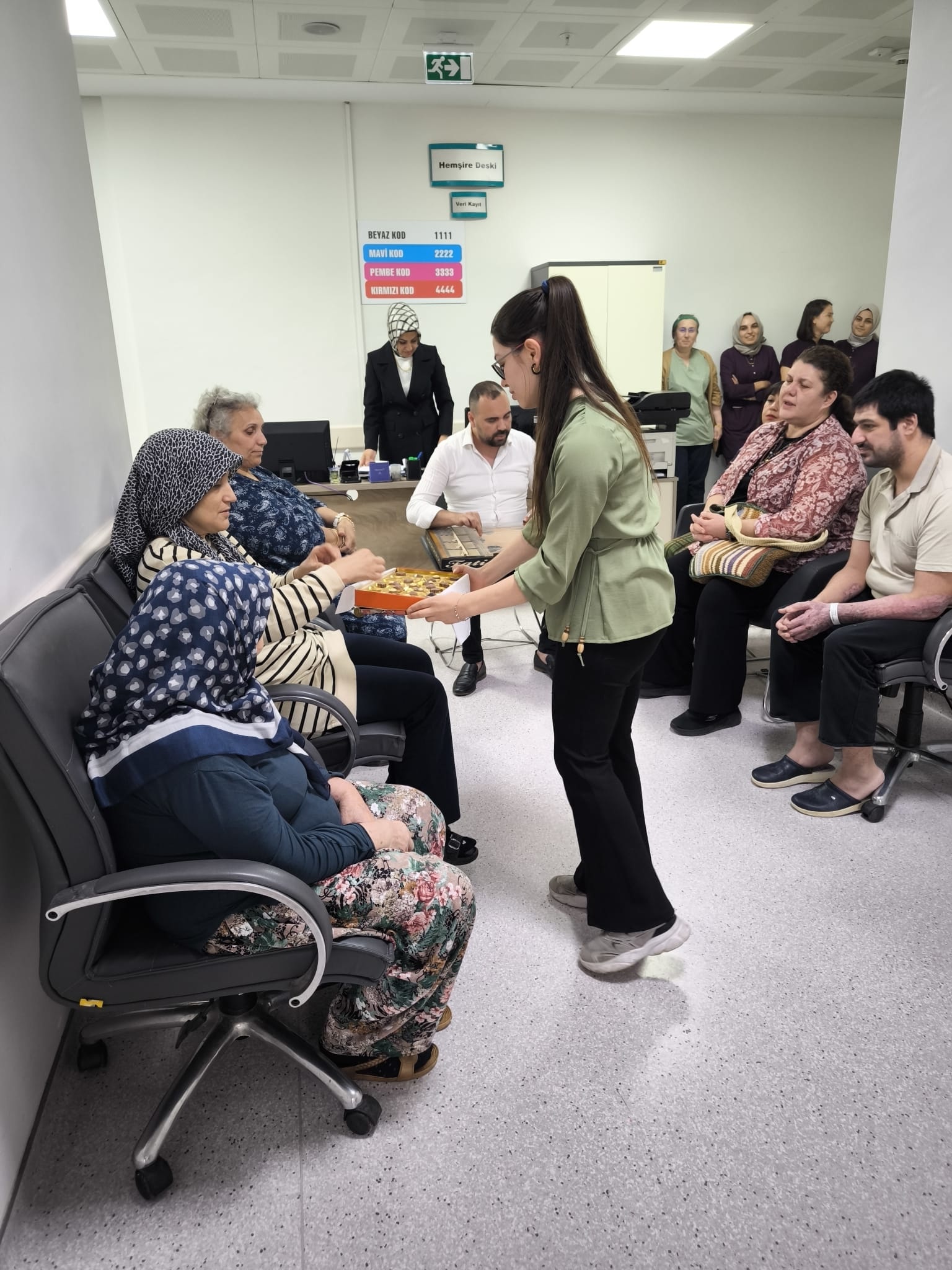 Hastalara Moral Oldu