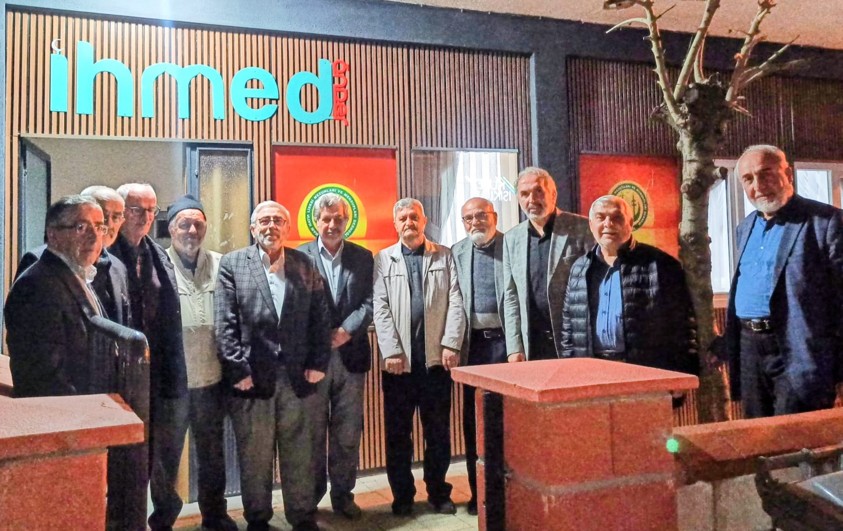 İhmed’den Emekli̇ Hocalara Vefa (2)