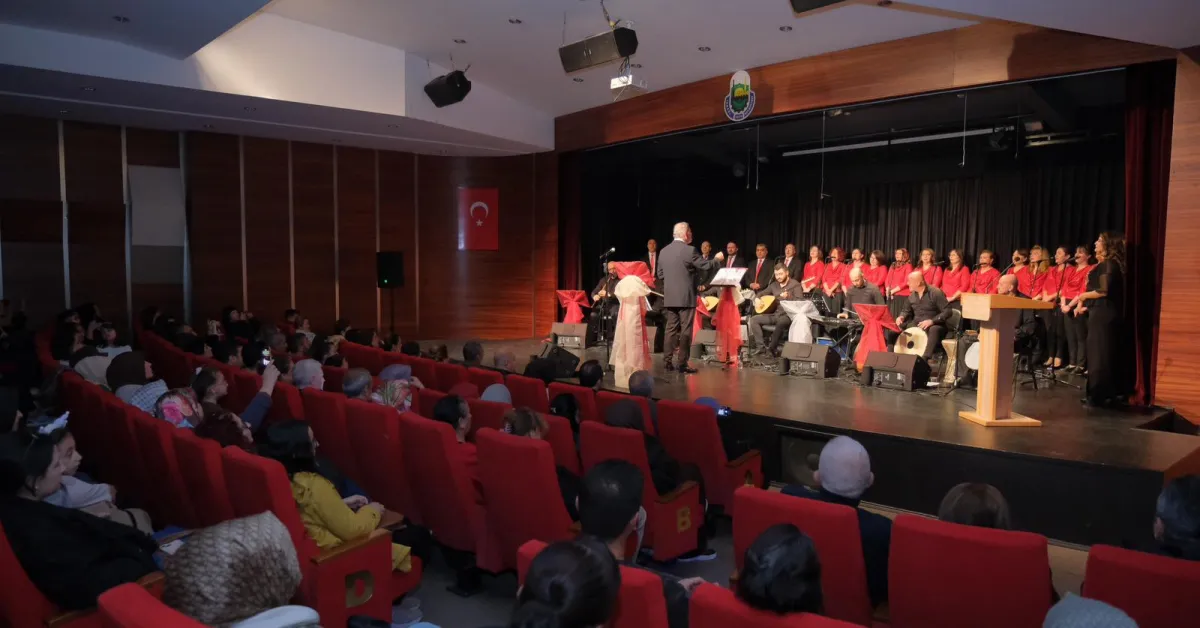 İnegöl Belediyesi Thm Korosundan Türkülerle Unutulmaz Gece (2)