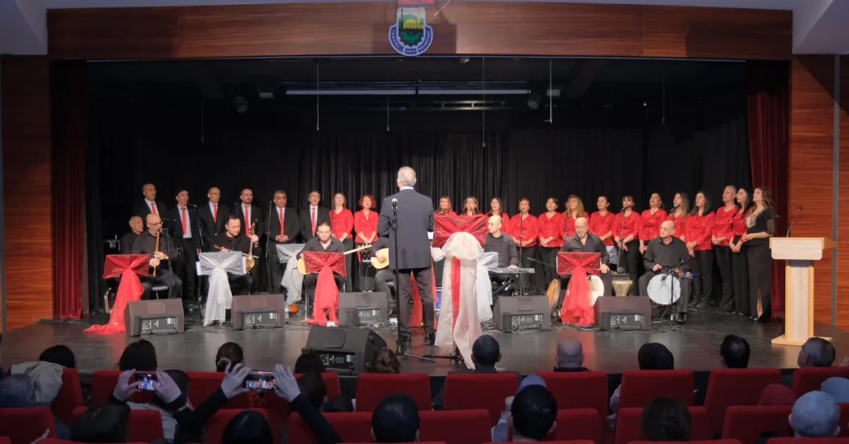 İnegöl Belediyesi Thm Korosundan Türkülerle Unutulmaz Gece (3)