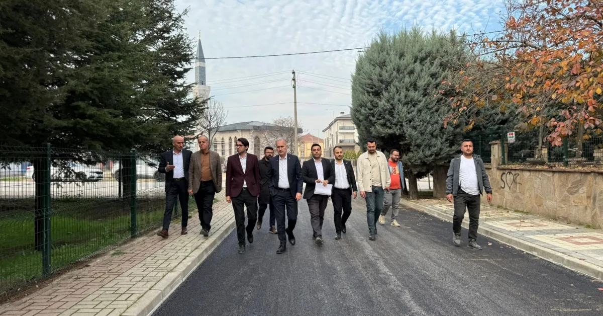 İnegöl Belediyesi’nden 3 Bölgede Asfalt Çalışması (2)