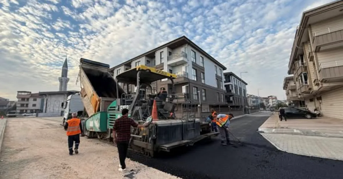 İnegöl Belediyesi’nden 3 Bölgede Asfalt Çalışması (3)