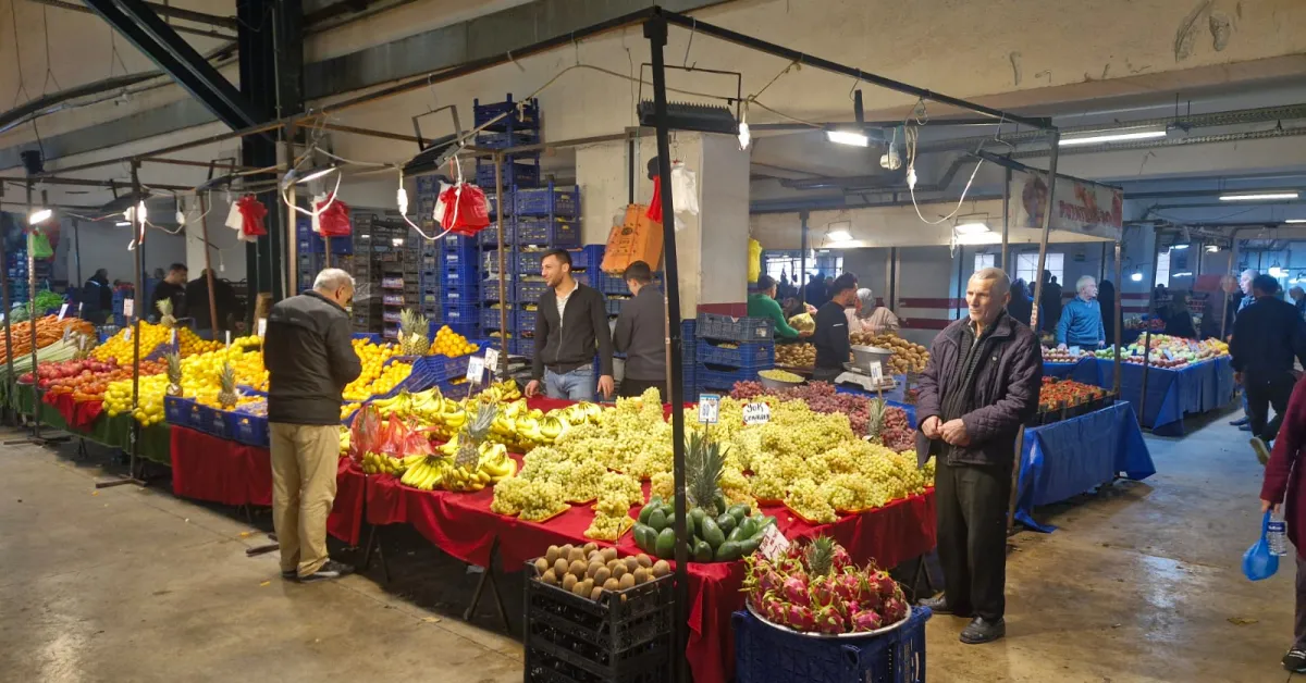 İnegöl Perşembe Pazarında Sebze Ve Meyve Fiyatları (6)